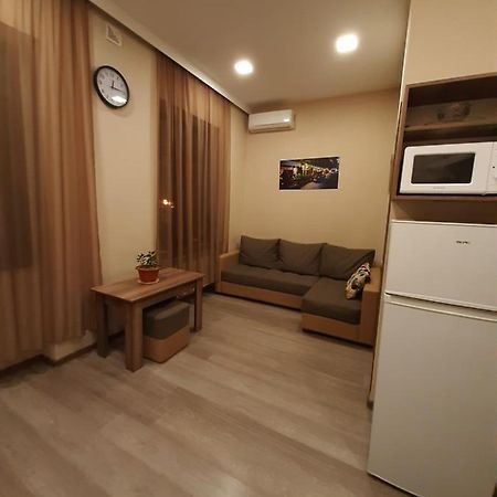 Yerevan, Abovyan 34 My Street Екстер'єр фото